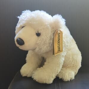 Aurora Figural Polar Bear Plush Sitting Destination Nation 2022 Stuffed Animal